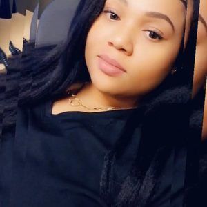 Meet your Posher, Alexandrea